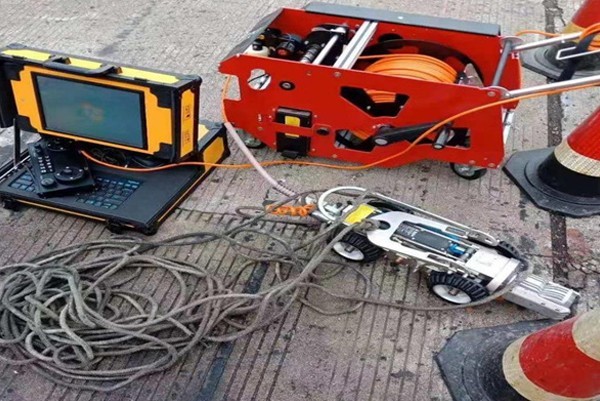 城中CCTV管道检测机器人