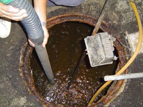 城中隔油池清理