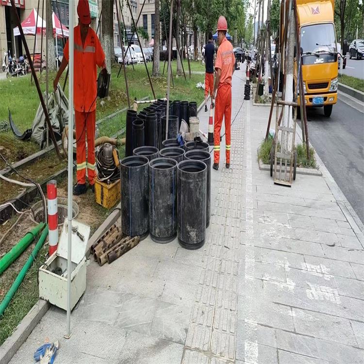 城中管道短管置换修复